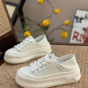 Women's Genuine Leather White Sneakers, Breathable Thick-Soled Casual Shoes, Round-Toe, Two-Way Wear for Spring Autumn 2025