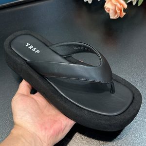 Women's Harbor-Style Thick-Soled Flip-Flops, Summer 2025 Casual Platform Beach Sandals for Outdoor Wear