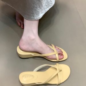Women's High-End French Style Beach Sandals - 2025 Ocean One Summer Flip-Flops for Effortless Chic