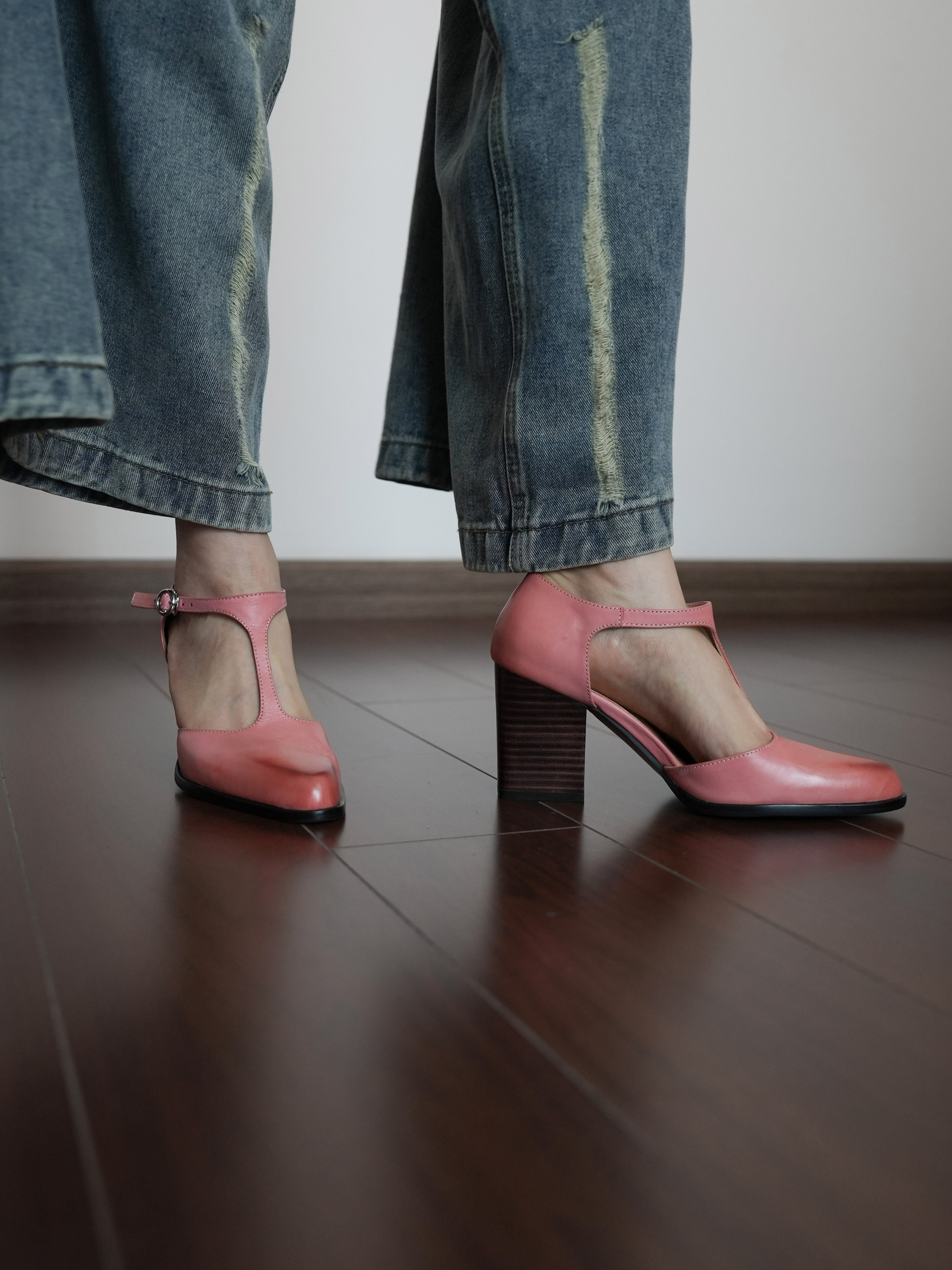 Women's Hollow Chunky Heel Sandals - One-Strap High Heels for Summer - Elegant Genuine Leather Commuter Shoes