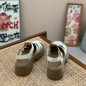 Women's Hollow Woven Roman Sandals 2025 - Breathable Thick-Soled Beach Shoes for Summer, Stylish Pig Cage Design