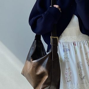 Women's Korean Style Literary Retro Tote Bag - Large Capacity Shoulder Crossbody for Commuter Chic