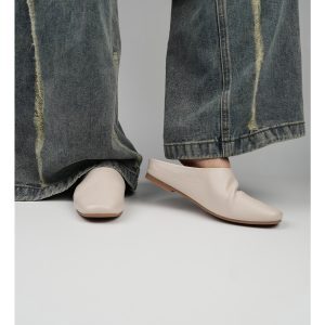 Women's Leather Open-Toe Mules - Casual Flat Low-Heeled Slippers for Summer Vacation, Trendy and Comfortable