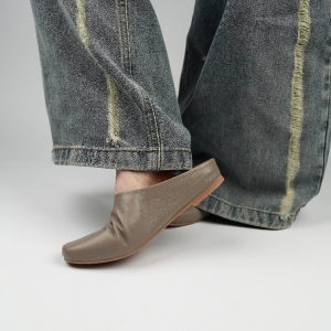 Women's Leather Open-Toe Mules - Casual Flat Low-Heeled Slippers for Summer Vacation, Trendy and Comfortable