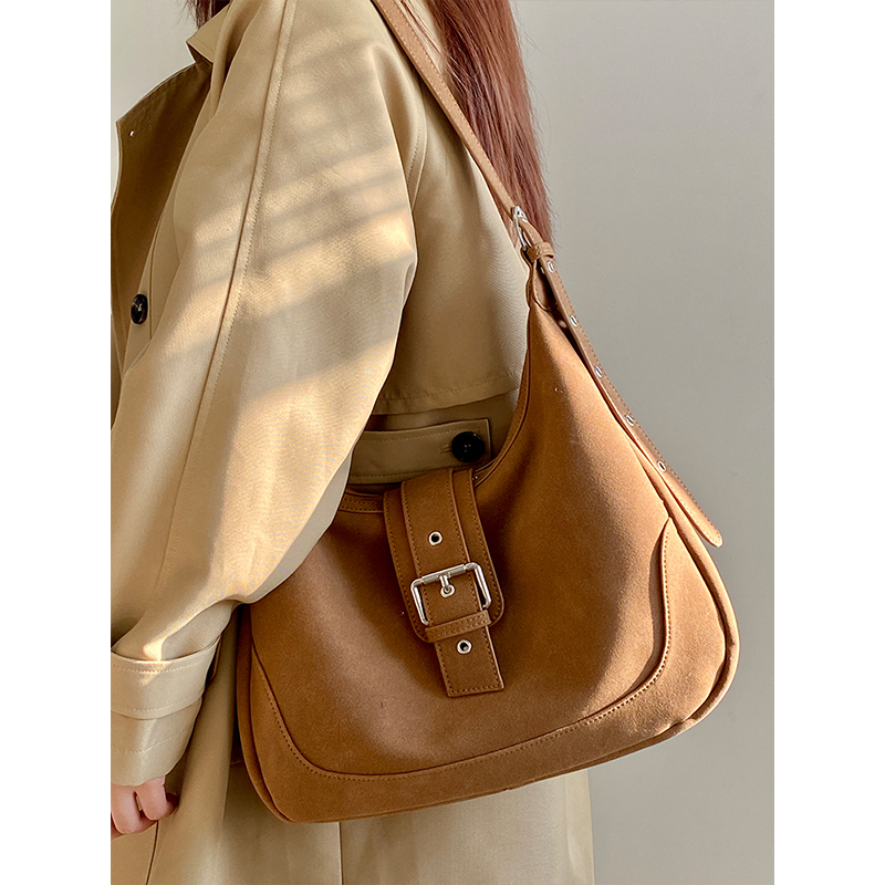 Women's Matte Retro Saddle Bag - Niche Design 2025, Versatile Shoulder Crossbody Bag for Commuting, Y2K Style