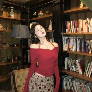 Women's Off-Shoulder Halter Neck Knitted Sweater - Slim Fit Autumn Winter Style, Chic Casual Knit Top
