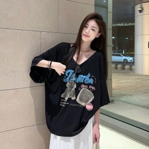 Women's Oversized Hip-Hop Drop Shoulder V-Neck T-Shirt - Loose Fit Short Sleeve Top in Casual Streetwear Style