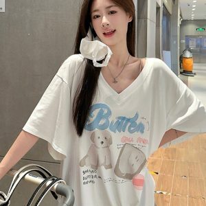 Women's Oversized Hip-Hop Drop Shoulder V-Neck T-Shirt - Loose Fit Short Sleeve Top in Casual Streetwear Style