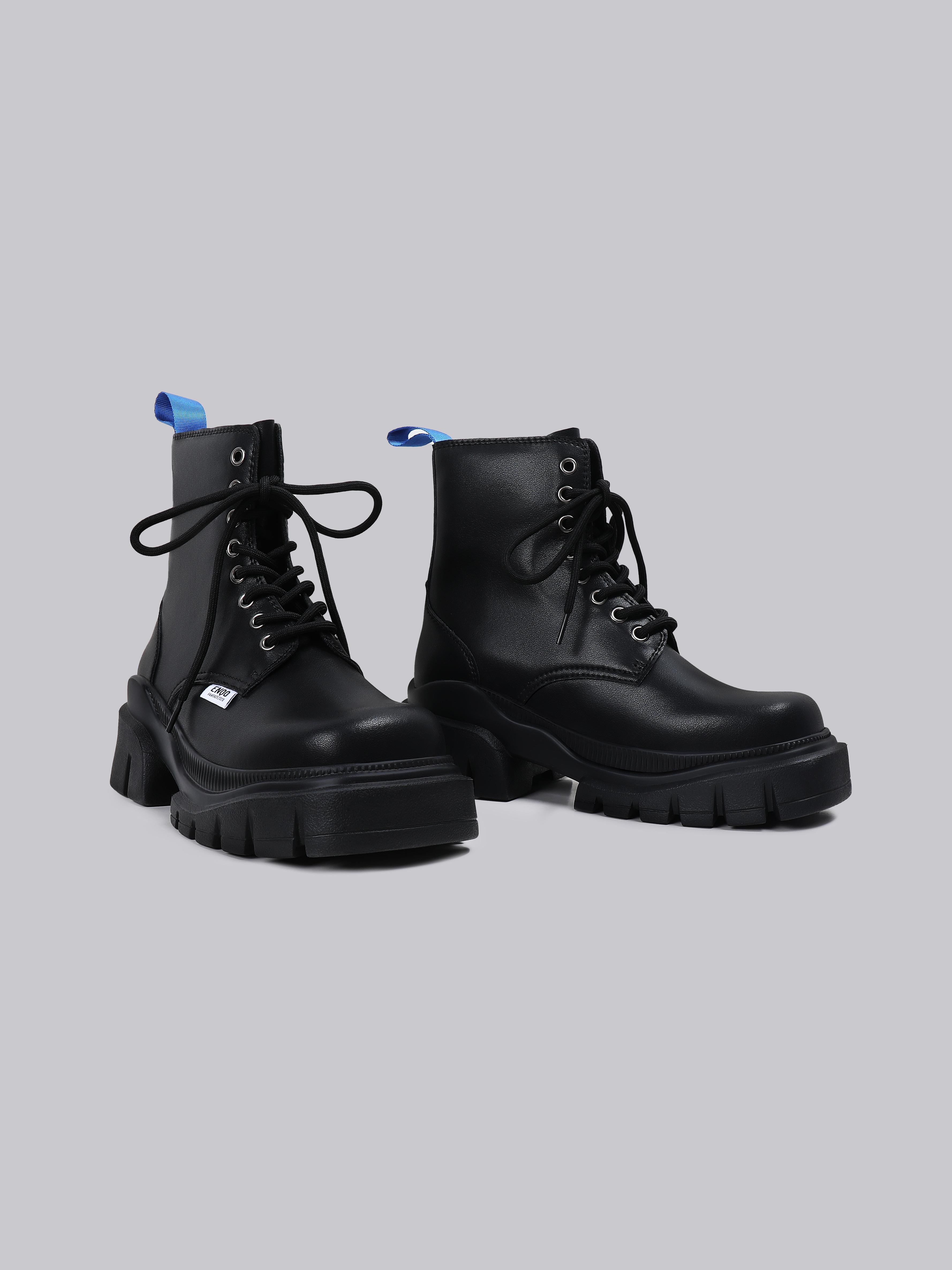 Women's Retro British Martin Boots - Thick-Soled Motorcycle Style, Versatile Black Short Boots for Spring 2025, Height-Increasing Design