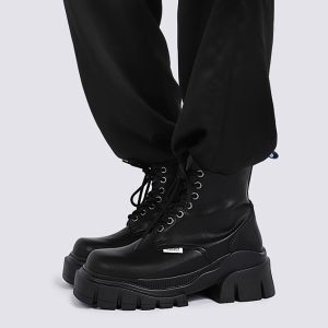 Women's Retro British Martin Boots - Thick-Soled Motorcycle Style, Versatile Black Short Boots for Spring 2025, Height-Increasing Design