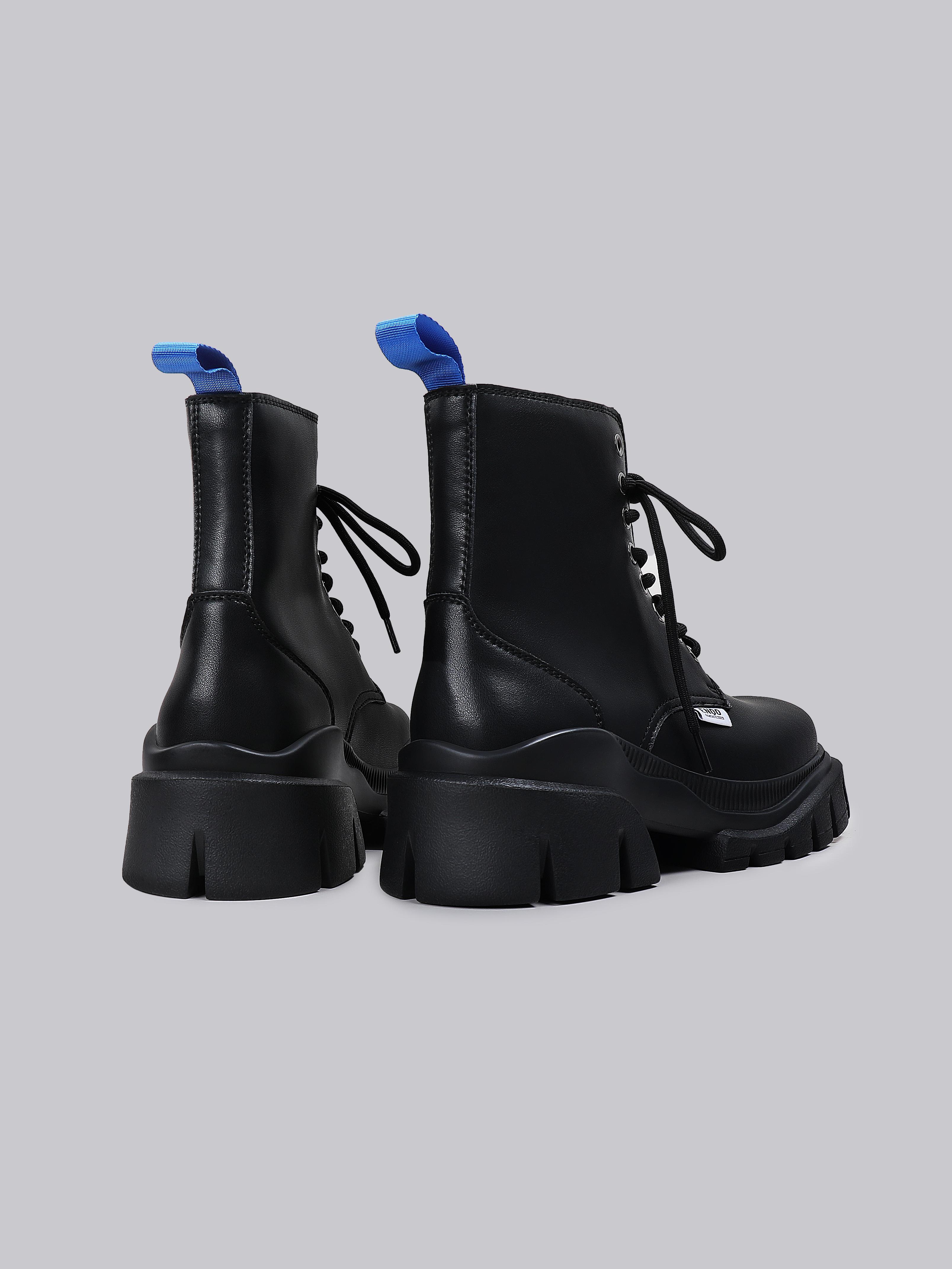 Women's Retro British Martin Boots - Thick-Soled Motorcycle Style, Versatile Black Short Boots for Spring 2025, Height-Increasing Design