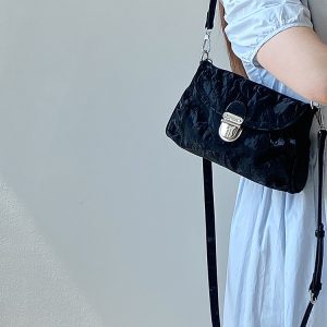 Women's Retro Lock Clutch Underarm Bag - High-End Versatile Shoulder Crossbody Small Bag in National Style