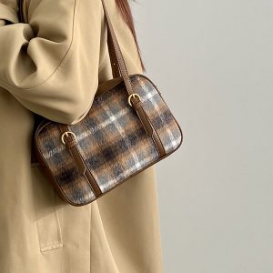 Women's Retro Plaid Shoulder Tote Bag - Large Capacity Underarm Bag for Spring and Summer 2025