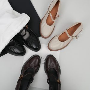 Women's Round-Toe Low-Cut Mid-Heel Soft Leather Mary Jane Shoes with Single Buckle - Elegant Vintage Style Footwear
