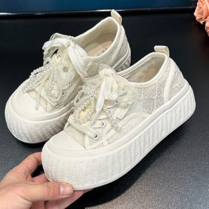 Women's Round-Toe Thick-Soled White Casual Shoes, 2025 Summer Style, Breathable Mesh Lace-Up Design with Pearl Accent