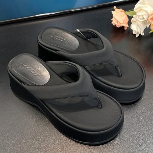 Women's Short-Height Increasing Silver Flip-Flops - 2025 Summer Versatile Sandals for Beach and Casual Wear