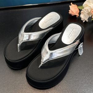 Women's Short-Height Increasing Silver Flip-Flops - 2025 Summer Versatile Sandals for Beach and Casual Wear