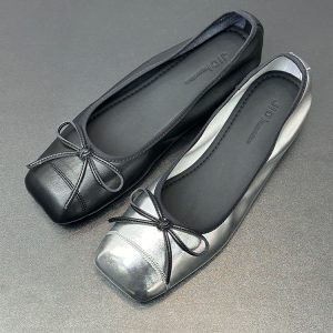 Women's Silver Chunky Heel Flat Shoes with Square Toe, Bow Detail, French Style for Spring and Autumn 2025, Fairy Aesthetic