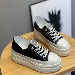 Women's Slip-On Two-Way Height-Increasing White Sneakers, 8CM Thick Sole Casual Round-Toe Autumn Sports Shoes