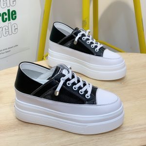 Women's Slip-On Two-Way Height-Increasing White Sneakers, 8CM Thick Sole Casual Round-Toe Autumn Sports Shoes