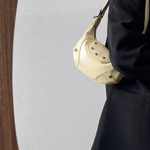 Women's Spring Summer Saddle Bag - Niche Design Underarm Crossbody Bag for a Trendy Dopamine Aesthetic