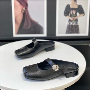 Women's Square-Toed Half Slippers - 2025 Summer Style, Versatile Soft Sole, Low Heel, Elegant and Simple Design