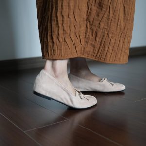 Women’s Suede Round Toe Bow Flat Shoes - Simple & Comfortable Spring Style for All Seasons