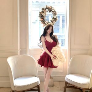 Wool Waist-Defining Irregular Flared Two-Color Camisole Dress - Elegant Y2K Style for Effortless Chic Looks