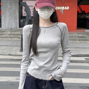 Y2K Aesthetic Long-Sleeve T-Shirt for Women, Jazz Top for Autumn & Winter Layering, K-Pop Music Festival Dance Outfit