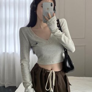 Y2K Crop Top for Jazz Dance - Women's K-Pop Performance Outfit with Trendy Design