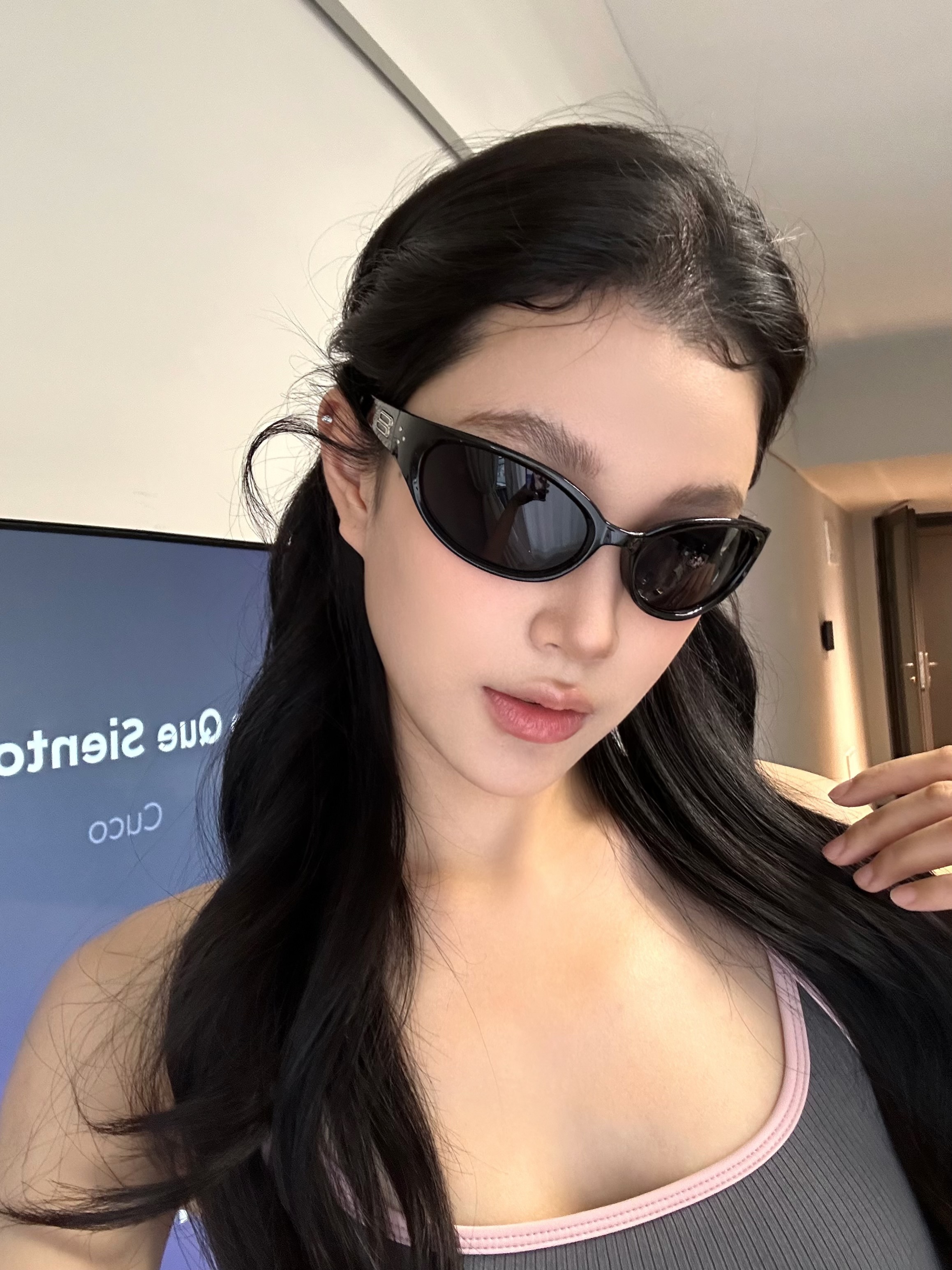 Y2K Retro Spicy Girl Sunglasses for Women - European & American Style UV Protection Street Photography Outdoor Sports Eyewear