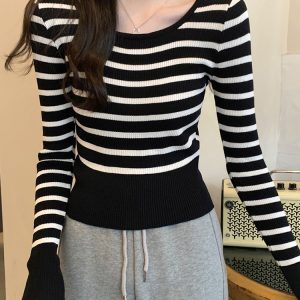 Y2K Striped Crop Top Women's Jazz Dance Outfit - Trendy K-Pop Style Knitwear for Hot Girl Looks