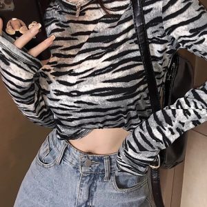 Y2K Striped Long Sleeve T-Shirt for Women - Sweet & Spicy Jazz Dance Top, European American Wasteland Style K-Pop Outfit