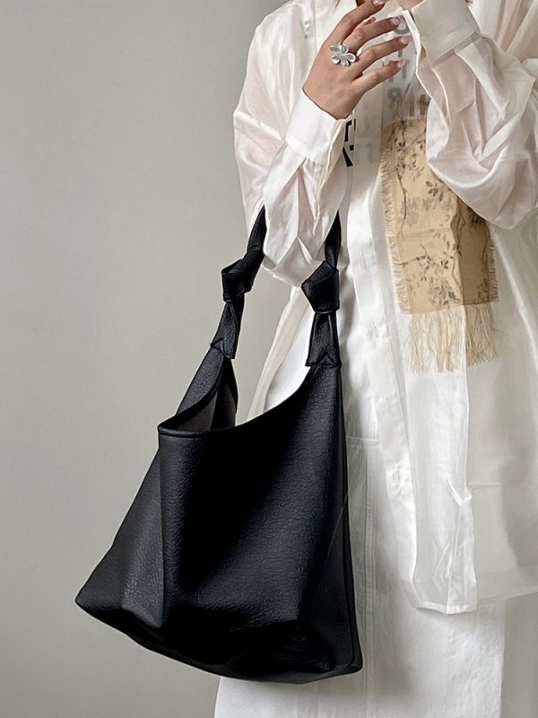 2023 Women's Retro Large Capacity Tote Bag - Stylish Handheld & Shoulder Bag for Commuting and Classes