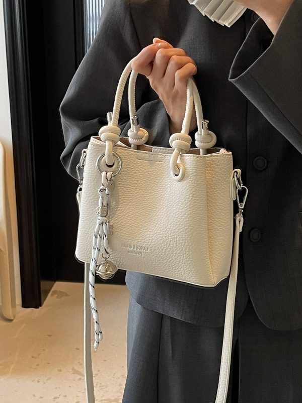 2025 High-End Korean Style Bucket Bag - Trendy Casual Shoulder & Versatile Crossbody Bag for Fashion Lovers