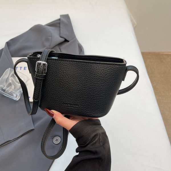 2025 New Minimalist Zipper Bucket Bag for Women - High-End Shoulder Crossbody Phone Bag, Summer Fashion Essential