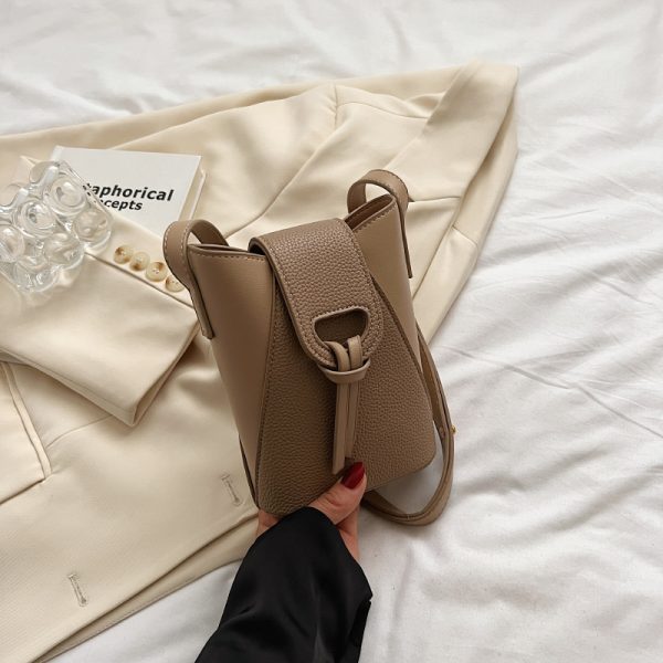 2025 Retro Women's Minimalist Small Square Handbag - Versatile High-Quality Casual Crossbody Bag
