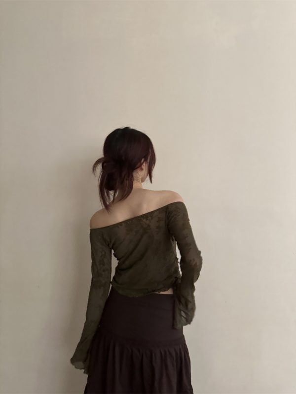 2025 Spring Women's Velvet Asymmetrical Long Sleeve T-Shirt with Dark Pattern - Gentle Temperament Fashion Top