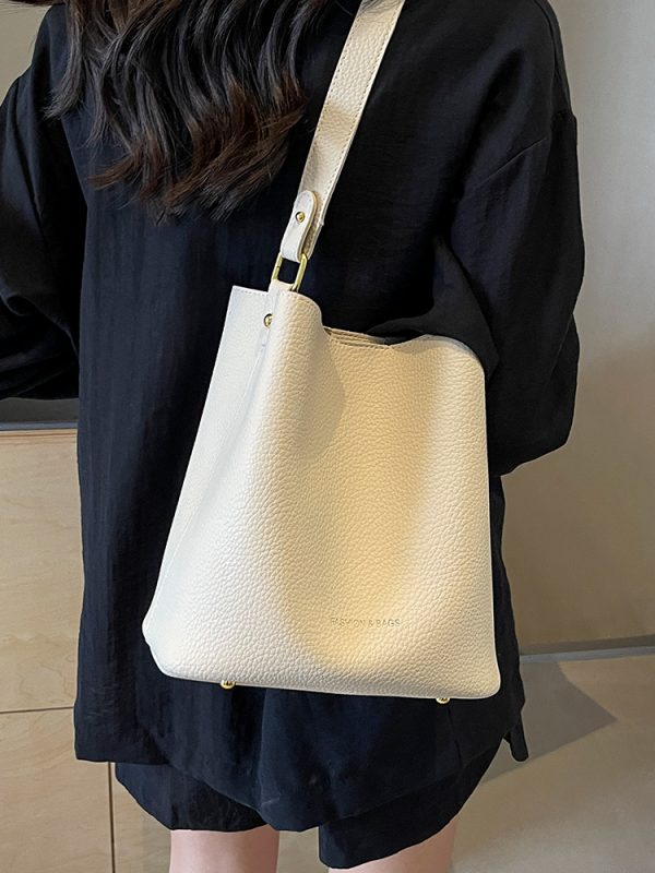 2025 Summer Fashion Women's Retro Bucket Bag - Stylish Crossbody Shoulder Bag for High-End Look
