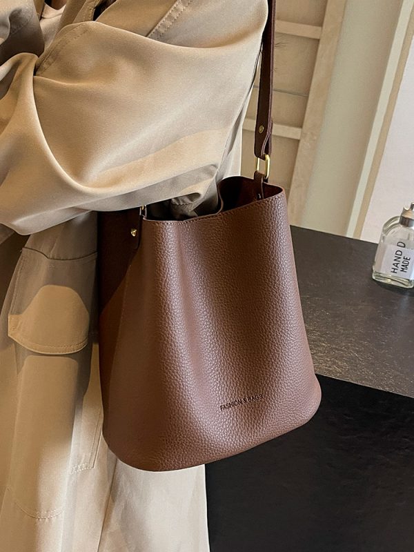 2025 Summer Fashion Women's Retro Bucket Bag - Stylish Crossbody Shoulder Bag for High-End Look
