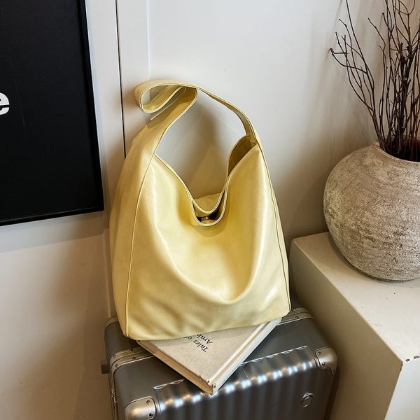 2025 Summer Minimalist Large-Capacity Tote Bag for Women, Versatile Shoulder Bag, Korean Style High-End Underarm Bag
