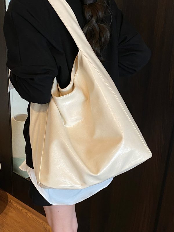 2025 Summer Minimalist Large-Capacity Tote Bag for Women, Versatile Shoulder Bag, Korean Style High-End Underarm Bag