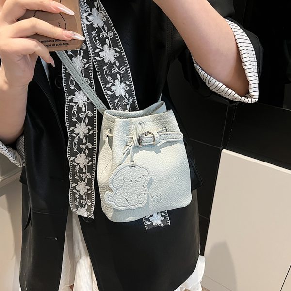2025 Summer Trendy Versatile Bucket Bag for Women - Stylish Crossbody Phone Bag Perfect for Everyday Use