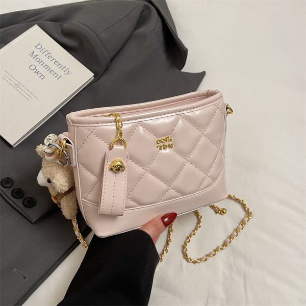 2025 Summer Women's Diamond-Patterned Bucket Bag, Chic Small Chain Crossbody, Fashionable and Versatile Style