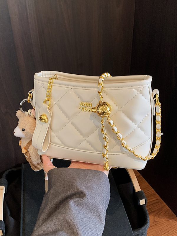 2025 Summer Women's Diamond-Patterned Bucket Bag, Chic Small Chain Crossbody, Fashionable and Versatile Style