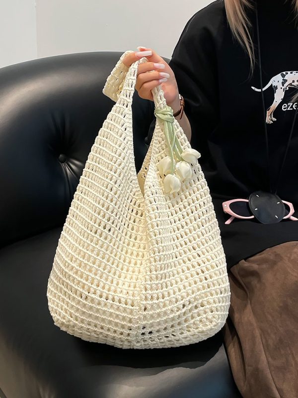 2025 Summer Women's Large Capacity Hollow Woven Beach Bucket Bag - Trendy Simple Design for Coastal Adventures