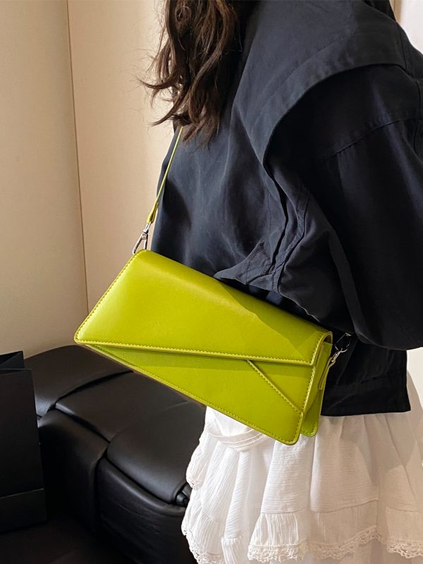 2025 Trendy Women's High-End Shoulder Bag - Niche Design Commuter Crossbody Small Square Bag