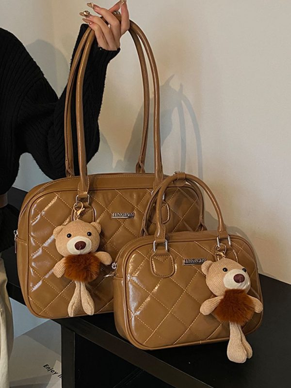 2025 Winter Women's Minimalist Diamond-Patterned Handheld Travel Bag, Chic Shoulder Bag, High-End Underarm Style