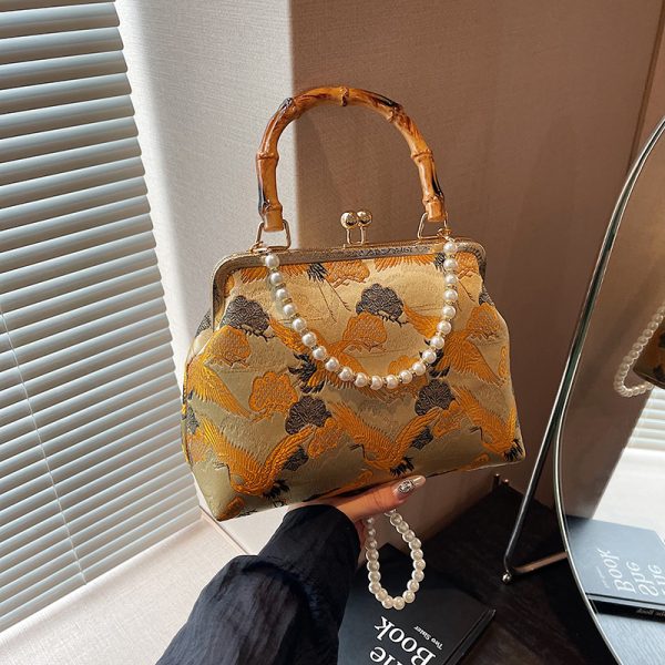 2025 Women's Chinese-Style Embroidered Handbag, High-End Feel Small Square Crossbody Bag, National Style Fashion Accessory