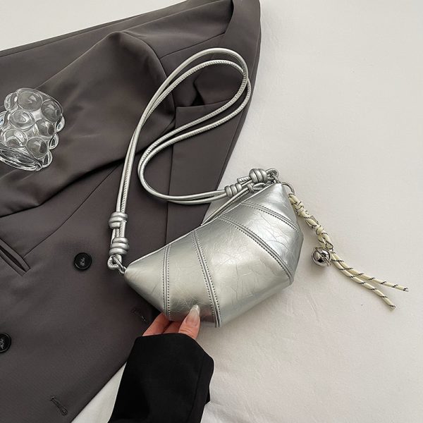 2025 Women's High-End Silver Horn Dumpling Bag - Textured Crossbody Zipper Phone Bag for Summer Fashion